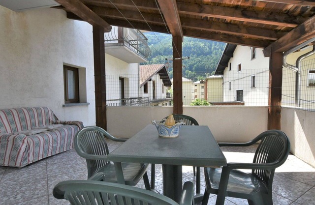 Nice apartment for 7 people with WIFI, TV, terrace and parking