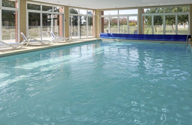 Nice apartment for 4 guests with WIFI, pool, TV, terrace and pets allowed