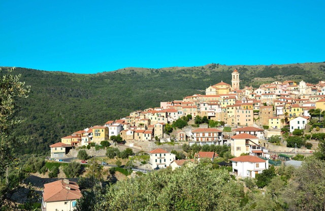 Nice apartment for 8 people with WIFI, TV, terrace and panoramic view