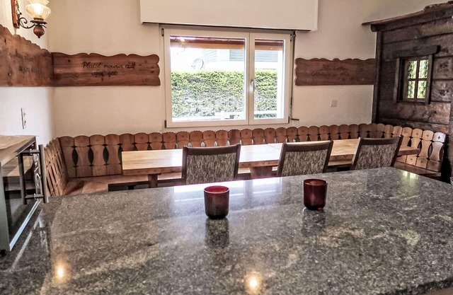 Nice apartment in villa for 8 guests with WIFI, balcony, panoramic view and parking