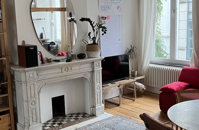 Nice arty Apartment, in a old fashion house of Ixelles in Center Brussels
