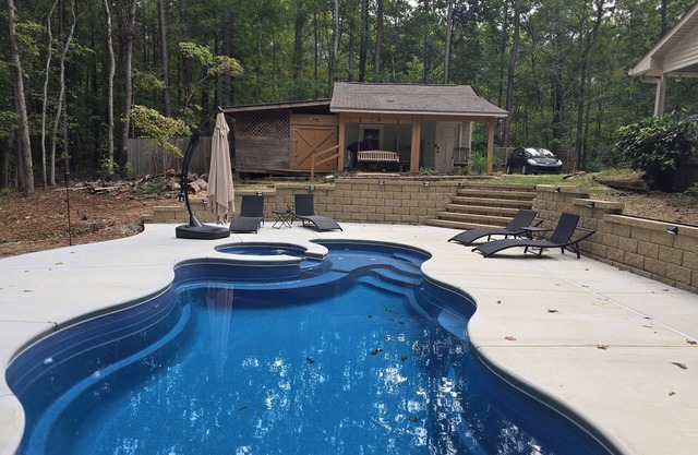 Nice bungalow in the countryside of McDonough