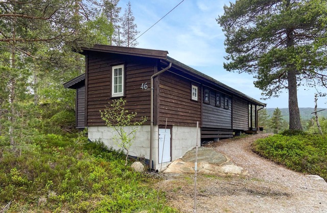 Nice home in åseral with house a mountain view