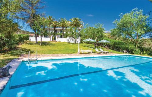 Nice Home In Higuera De La Sierra