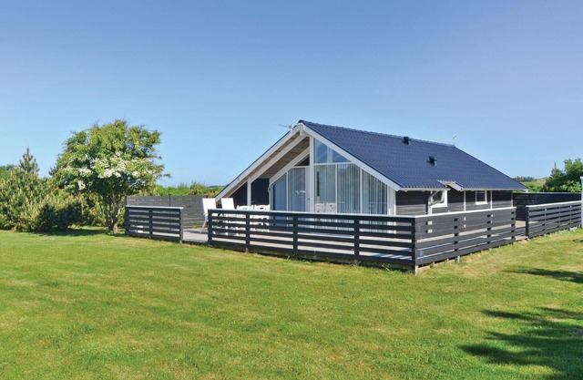 Nice home in Hurup Thy with WiFi