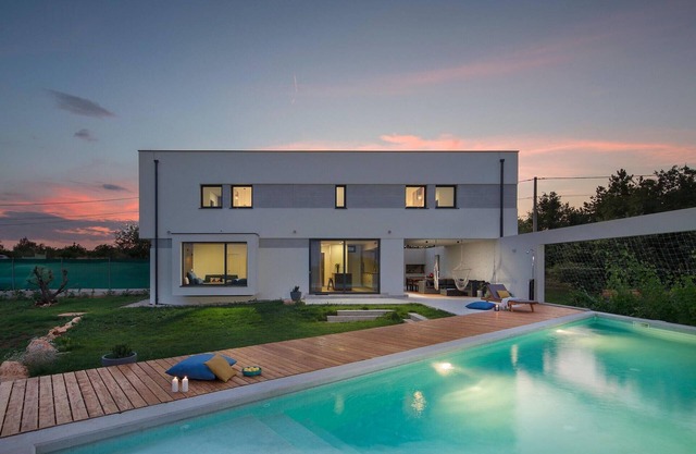 Nice home in Labin - Rabac