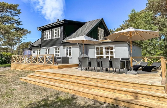 Nice home in Nexø with WiFi