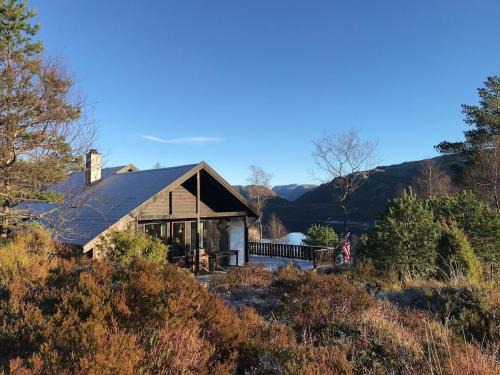 Nice mountain cabin between Pulpit Rock and Kjerag