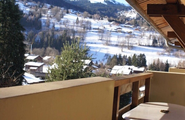 Nice T2 with south-east balcony