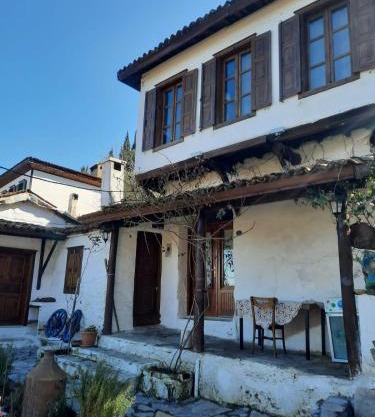 Nikbin Yamaç Pansiyon