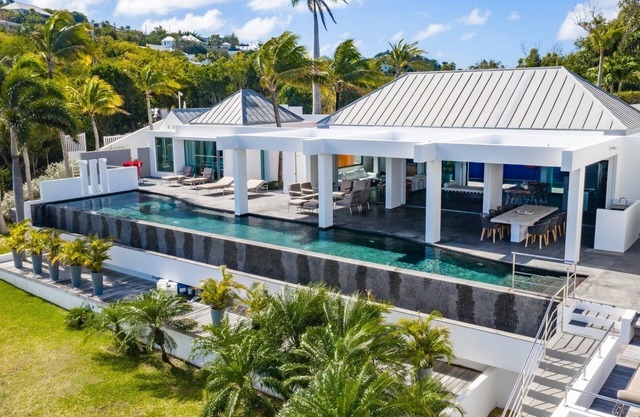 Nirvana (2/5 Rooms) Luxury villa