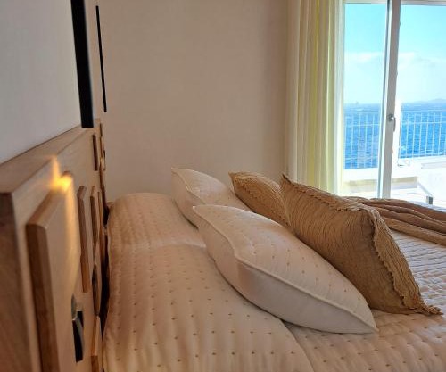 Nisaki Hotel & Elite Suites