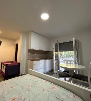 NNL Apartments