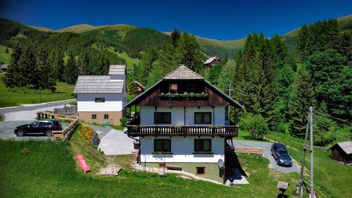 Nockalm Cottage
