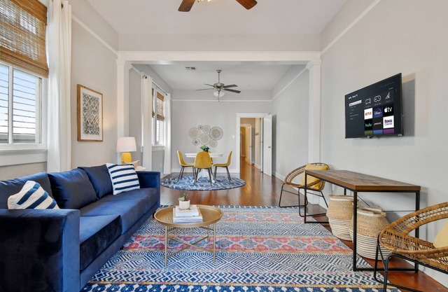 NOLA Charm ⋆ Mid-City Shotgun ⋆ Close to Streetcar