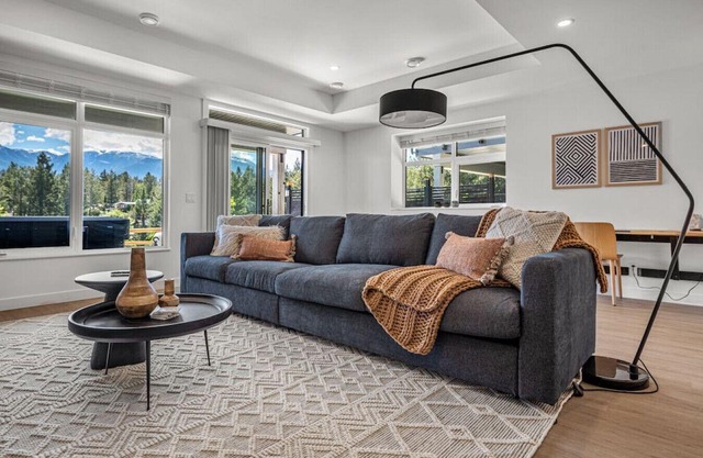 Nordic Nouveau | Hot Tub | Unmatched Lake Views