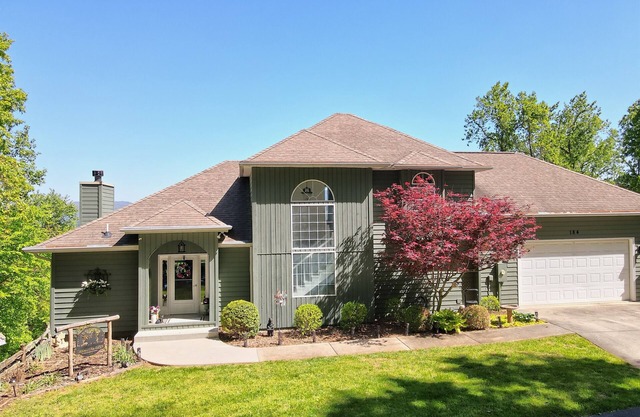 North Carolina mountain home with spectacular view of Lake Chatuge & Mountains!