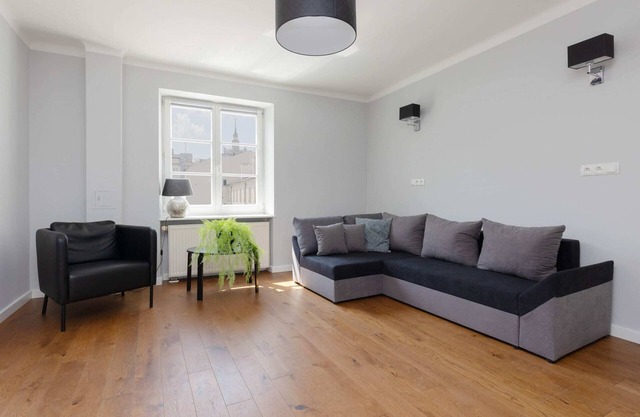 Nowy Swiat 29 | White Apartment | Air conditioning