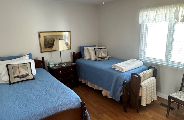 Oak Winds Cottage