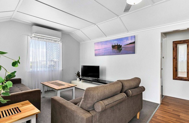 Oasis on Bideford quiet pet friendly location