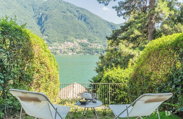 OC Lake Love - Studio Apartment, Sleeps 2