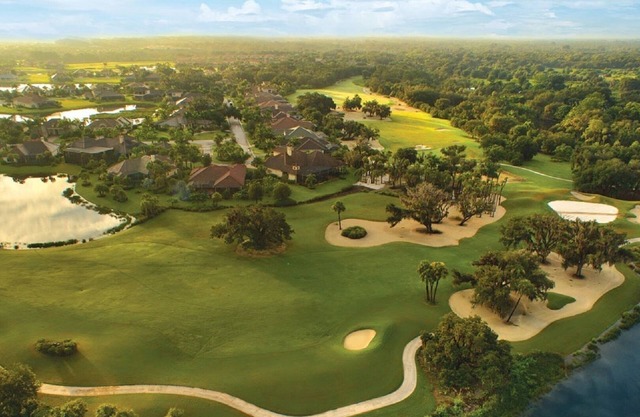 Ocala Golfing & Horses ! 2-Bdrm/Garage close to WEC & Hits Gym/Pool/Tennis