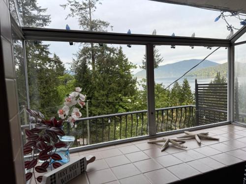 Ocean and Mountain view Home