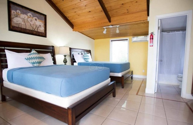 Ocean Deluxe Family Bungalow