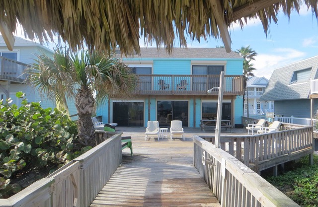 Ocean Front 3 bedroom/3 bath home on 'No Drive Beach'