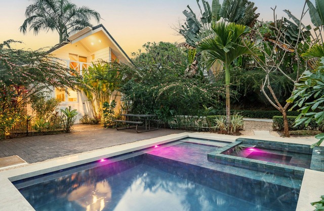 Ocean Gardens: Private Retreat, Private Pool & BBQ