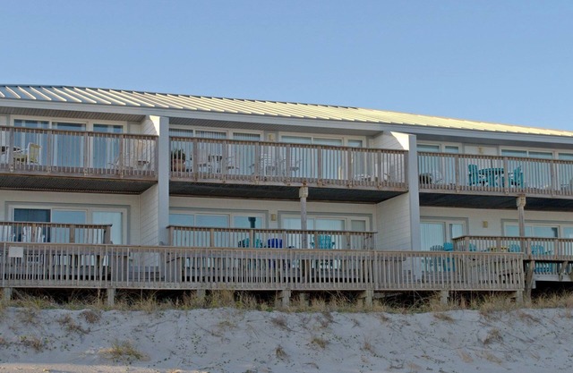 Ocean Potion - Oceanfront Queen's Grant Condo with Amazing Views!