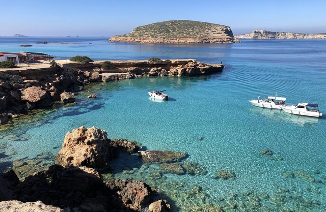 Ocean view, facing the sea, 5 minutes from Cala Conta