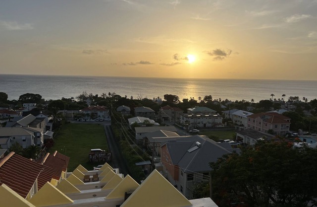 Ocean view townhome in Fitts Village