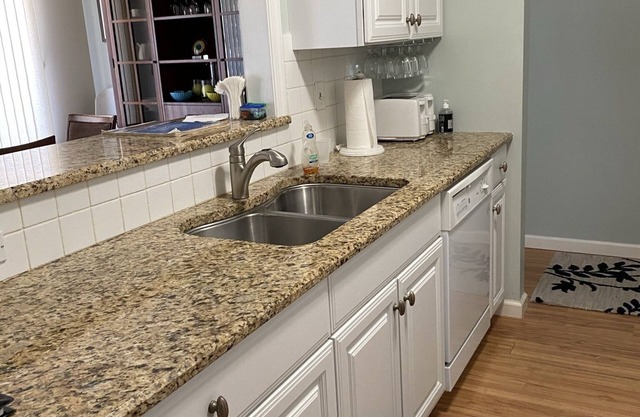 Ocean Views! Top floor Condo in the Townsends House!