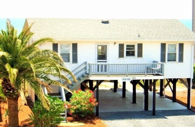 Oceanfront Beach House in the Heart of Ocean Isle Beach