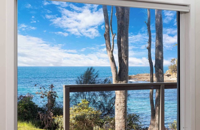 Oceanfront Beauty | Lilli Pilli, Pet-Friendly,WiFi