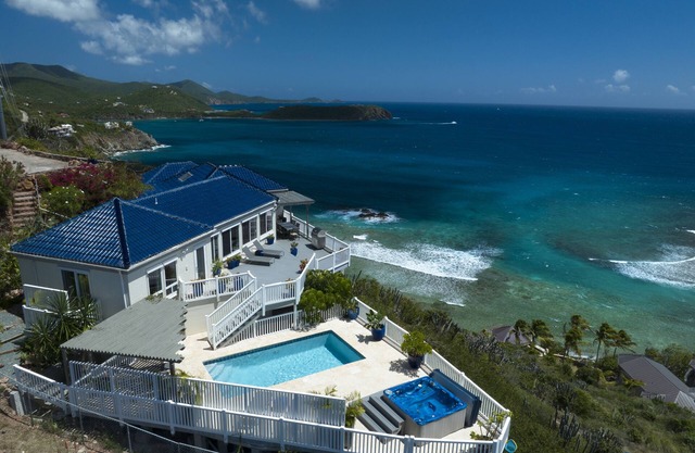 OCEANFRONT, STUPENDOUS SUNRISE TO SUNSET VIEWS, SEE OUR LAST MINUTE SPECIAL!
