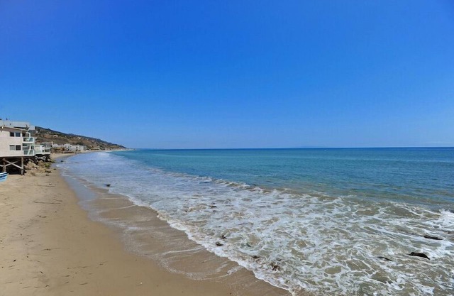 Oceanfront Views Get-Away Carbon Beach - Starfish