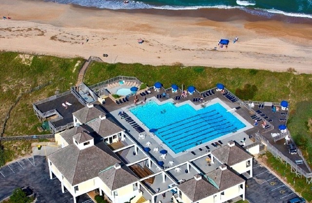 Oceanside - Oceanfront Pool - 2 Master Bedrooms