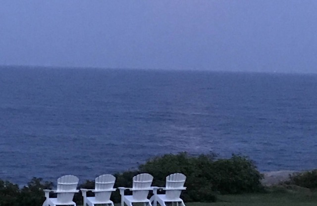 Oceanside with mesmerizing view