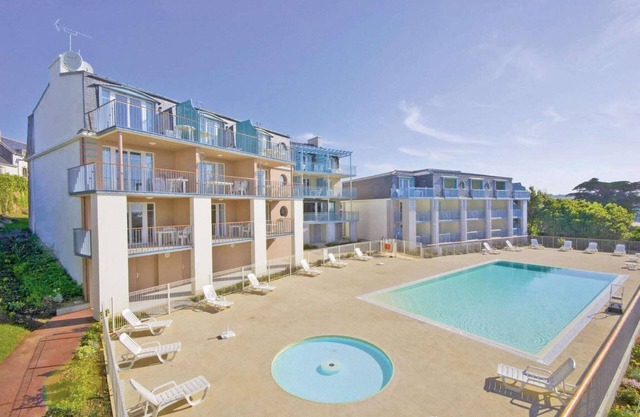 Oceanview Apartment w/Pool