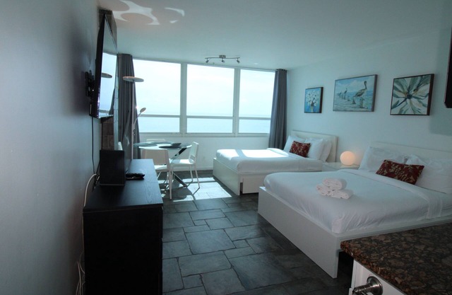 Oceanview Studio 1634 at Castle Beach Club – Pool, Beach Access, Valet Parking, Gym & More!