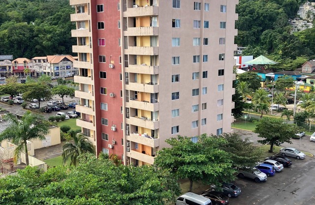 Ochi Towers - Retreat in Ocho Rios - Beach, Comfort & Vibes!