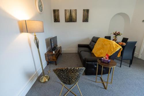 OG Stays IV- Free Wifi & Parking, Contractor & family friendly