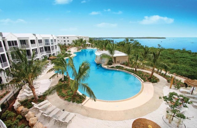 Ohana Cay 4 bed & 4 bath Unit 906 @Mariners Club - Sleeps 10!