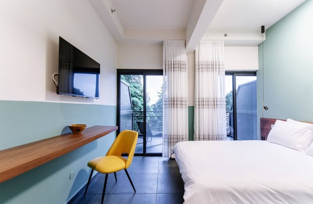 Olala Carmel Suite 2.3