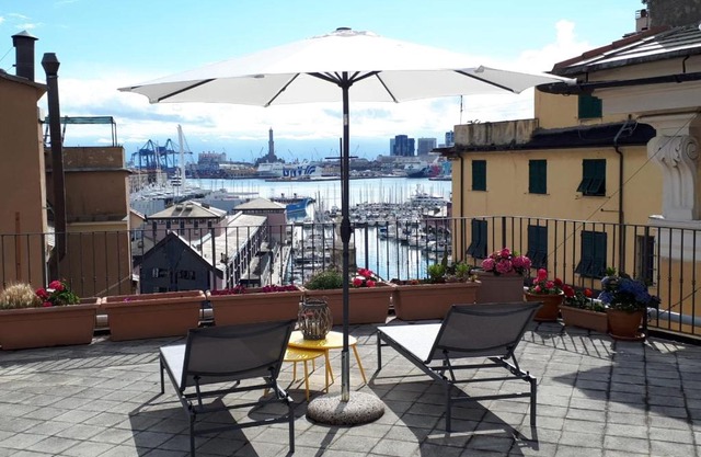 Old Genoa Rooms & Apartments