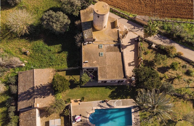 old mill, restored and modernised, pool, quiet location