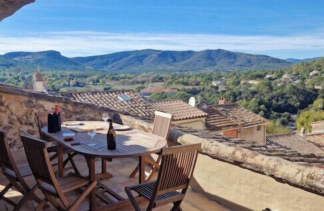 Old Provencal house - 3 bedrooms