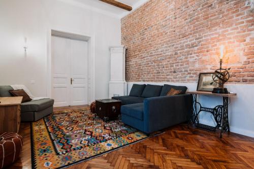 Old Town Central Apartment